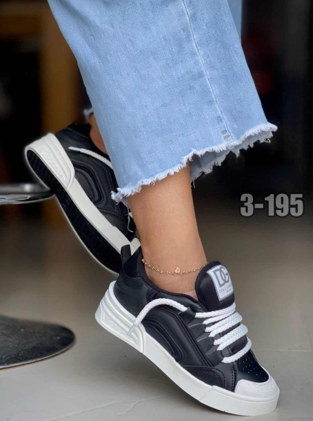 Tenis unisex DG negro en Colombia