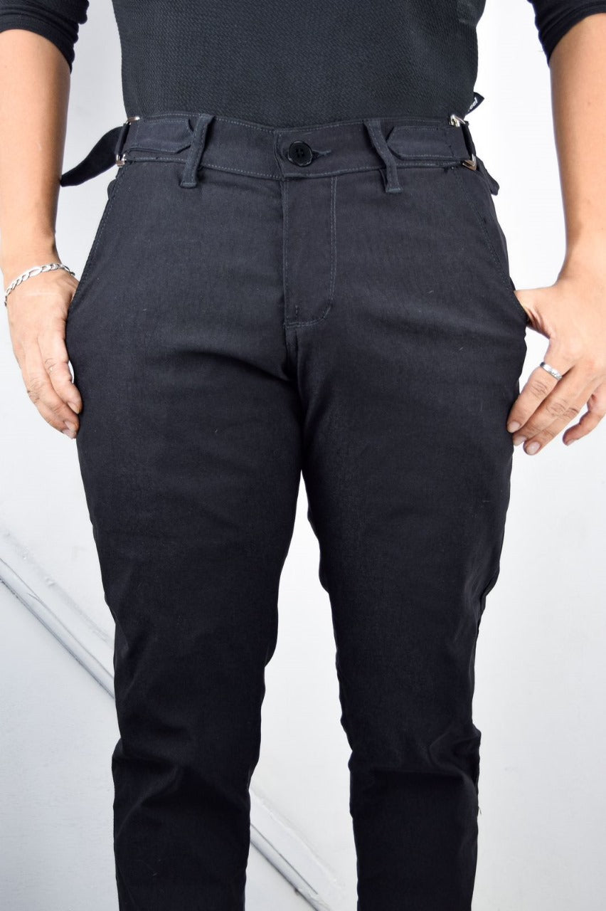 Power Elegance Belt: Pantalón para hombre con hebilla ajustable que transforma tu estilo