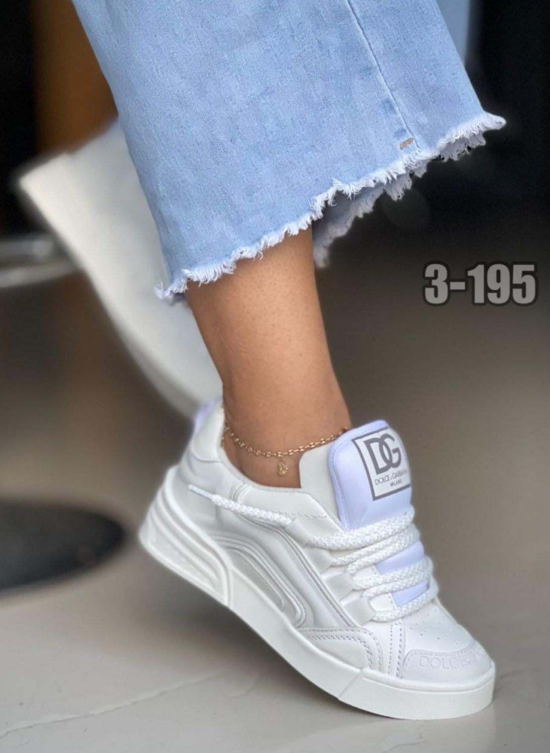 Tenis unisex blanco en Bogotá DG